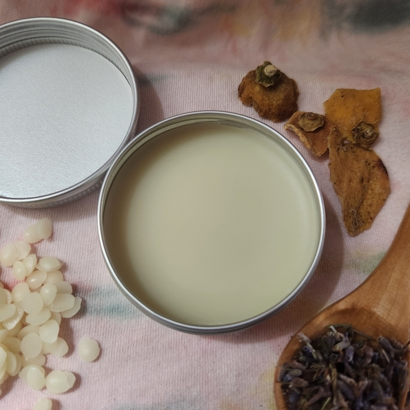 Handmade Lemon Lavender Lip Balm - Picture 3 of 4